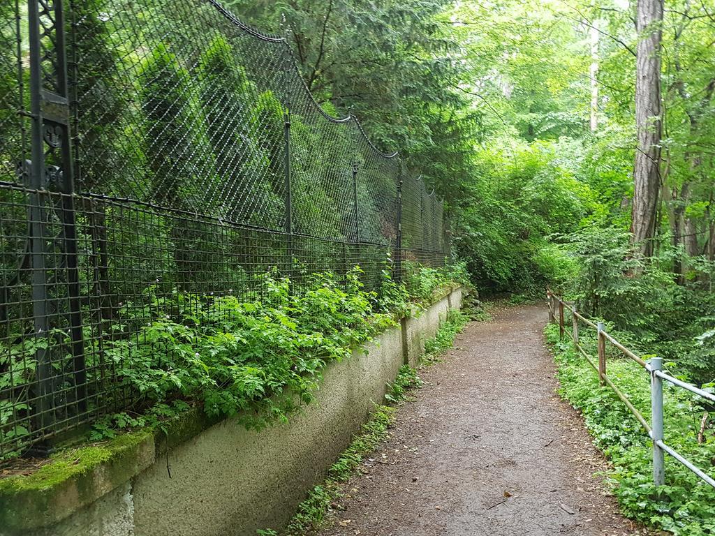 באדן Helenental Pension & Apartments מראה חיצוני תמונה